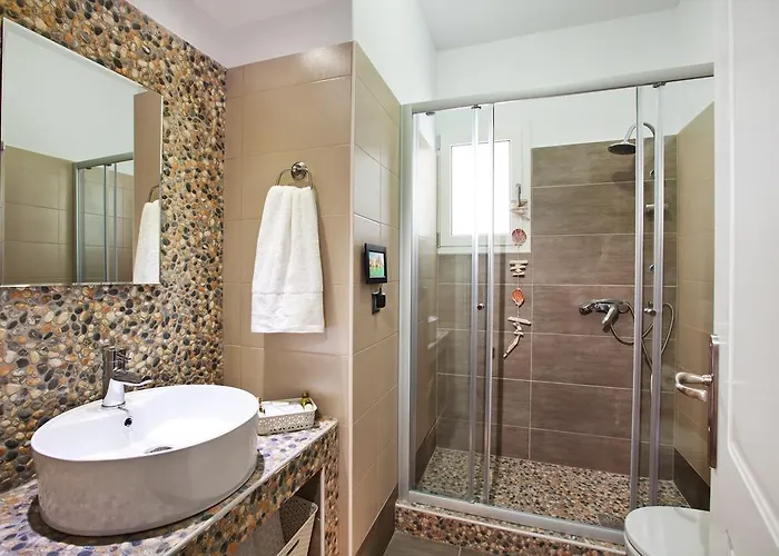 米兰德套房酒店