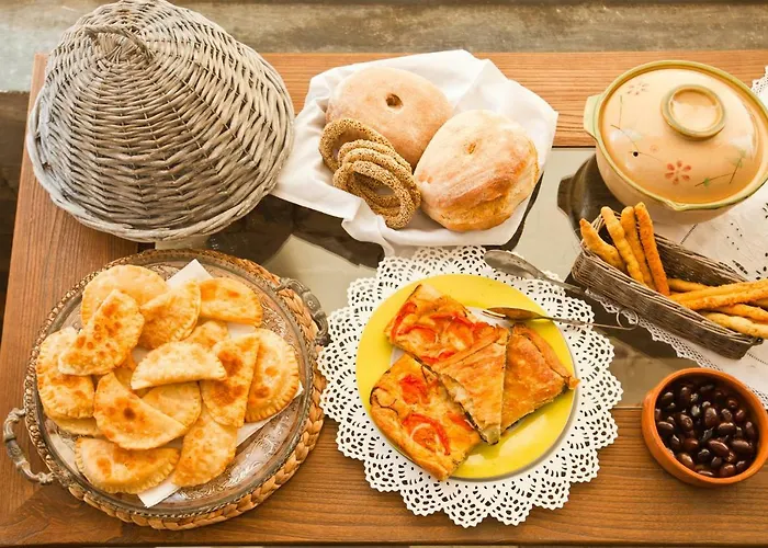 米兰德套房酒店 *