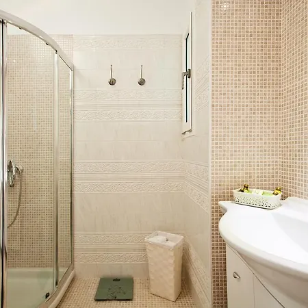 Apartment Miland Adamantas (Milos)